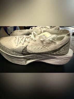 Womens Size 7 Nike Zoom Vaporfly Next%3 White Grey Running Shoe DV4130 100